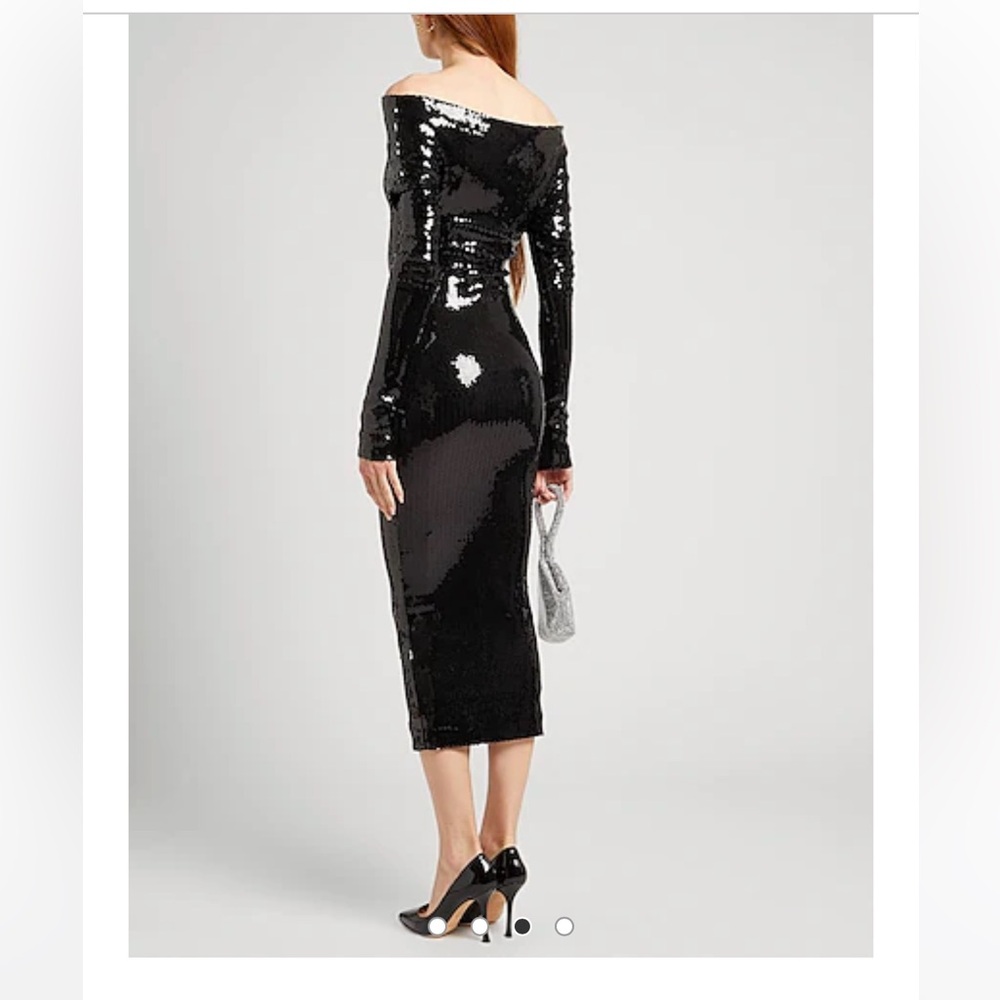 Elegant Black Sequin Off-Shoulder Dress Alexandre Vauthier - Picture 2 of 3
